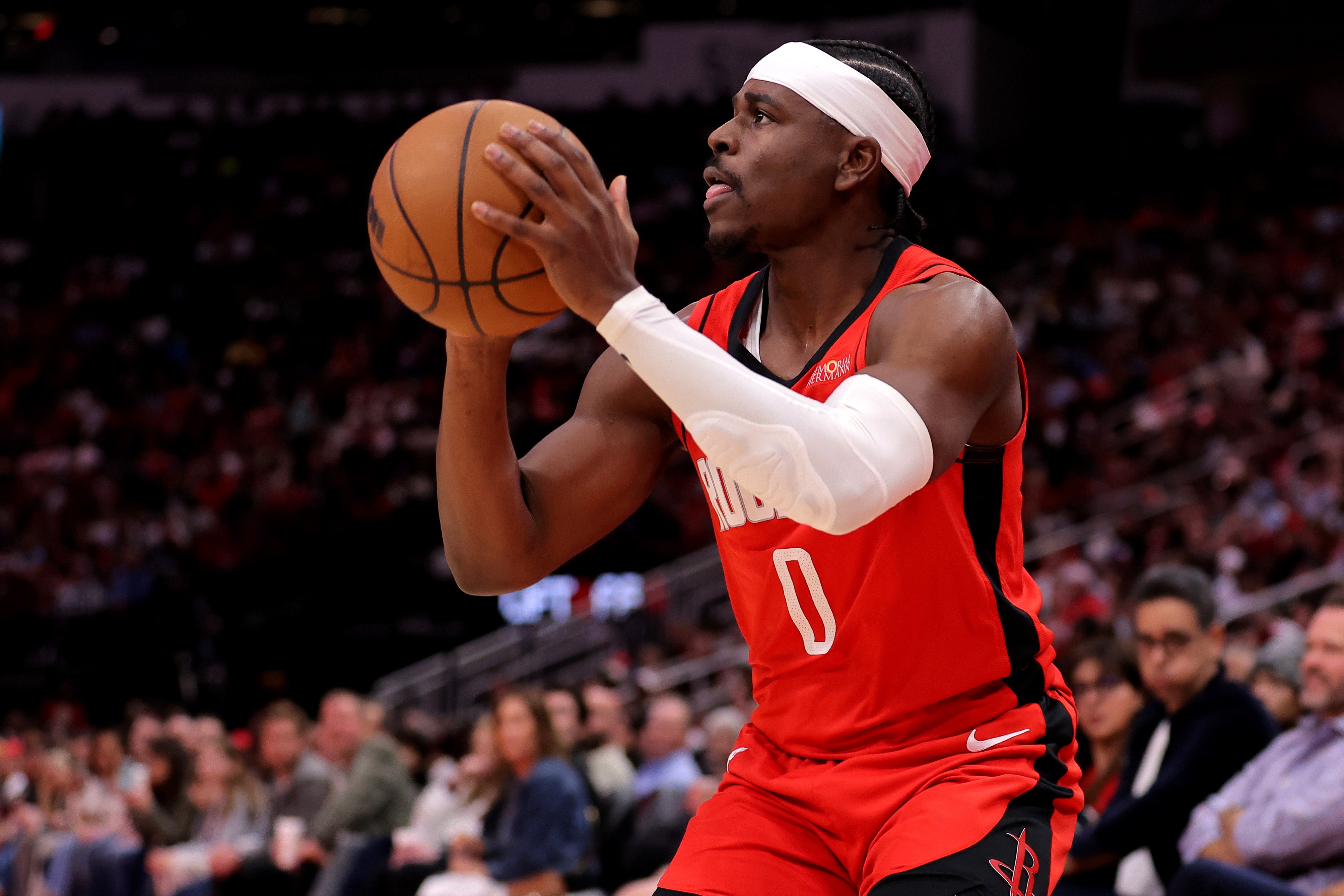 德甲赛程吃紧；休斯敦火箭冲刺阶段队长鼓劲；球迷炸锅；轮换策略成焦点的简单介绍