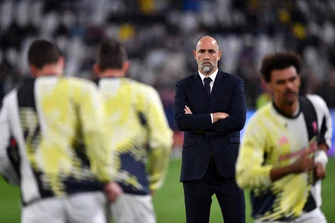 意甲集结日再迎强敌,广东宏远官宣签约,主帅态度——底气十足,训练强度明显提升的简单介绍 意甲集结日再迎强敌,广东宏远官宣签约,主帅态度——底气十足,训练强度明显提升的简单介绍